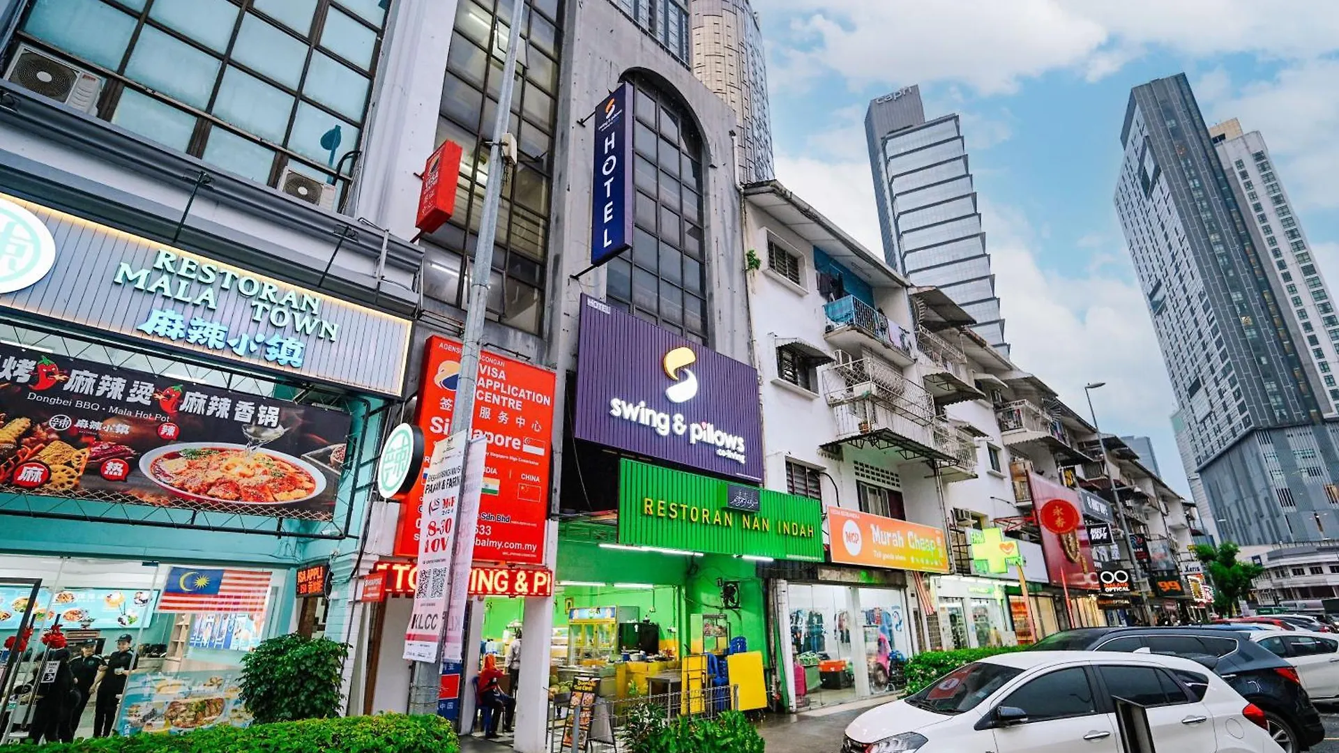 Swing & Pillows - Jalan Imbi Kuala Lumpur